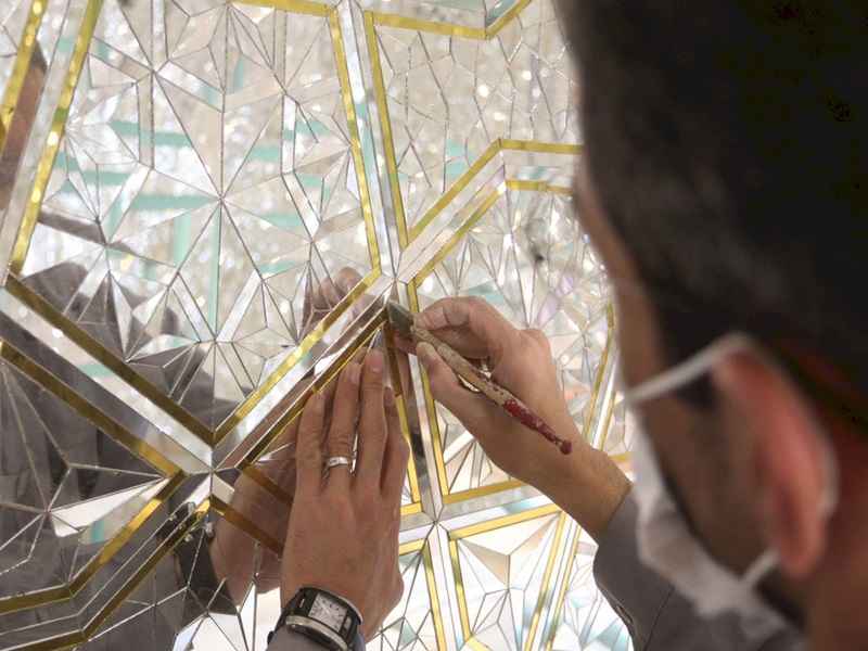 آینه‌های سنتی: میراث هنر و فرهنگ ایرانی